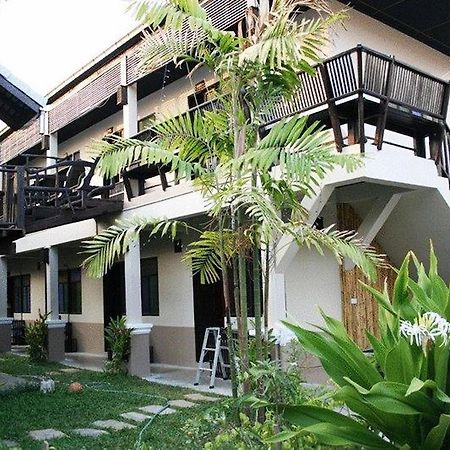Saithong Guesthouse Чиангмай Экстерьер фото