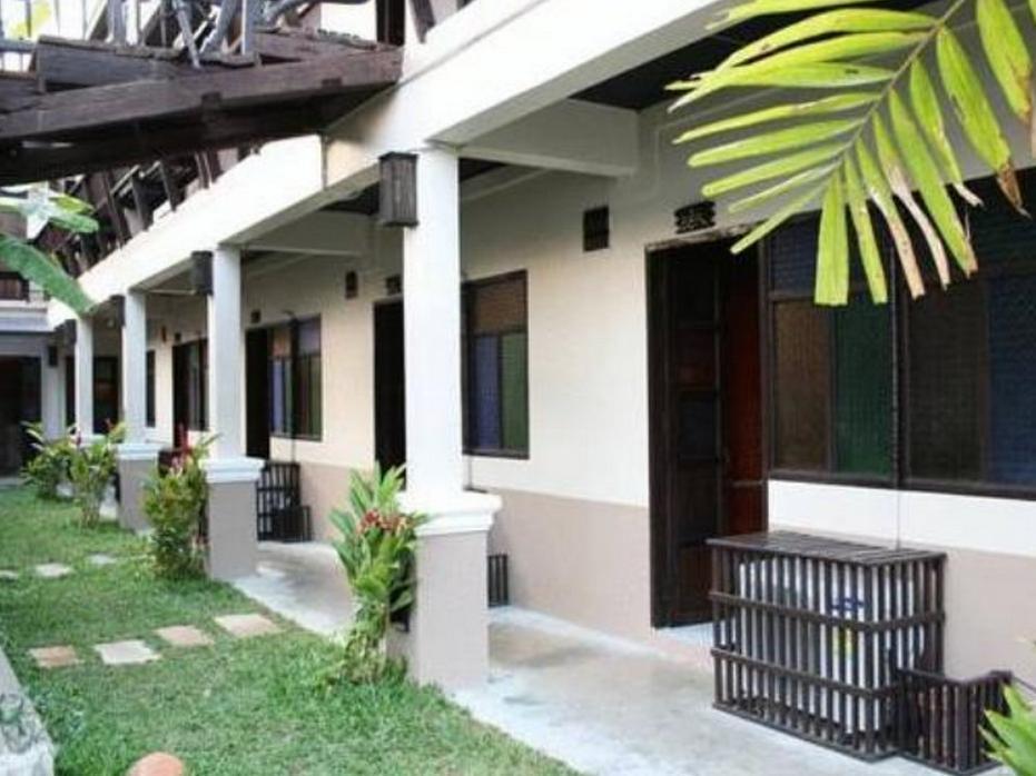 Saithong Guesthouse Чиангмай Экстерьер фото